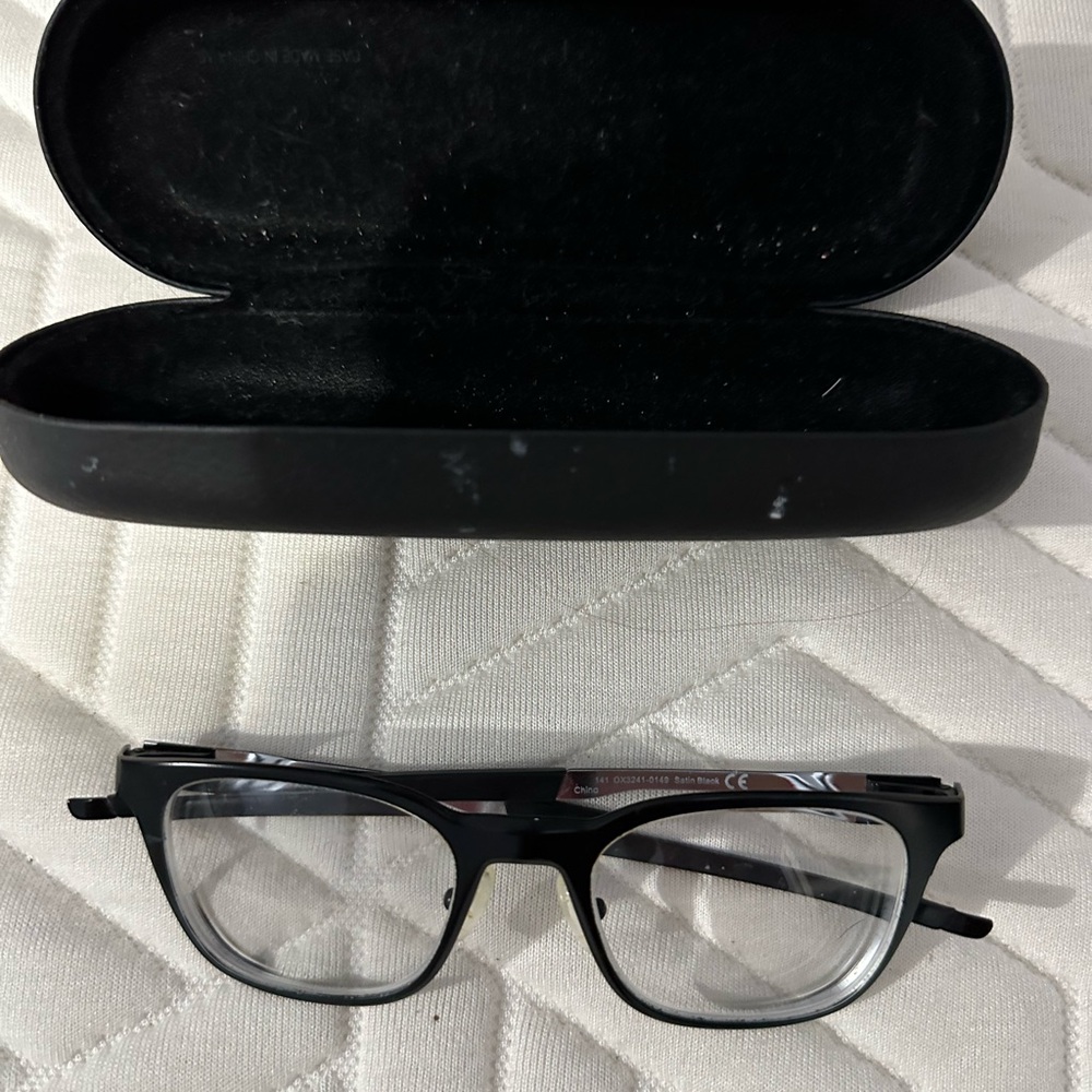 Oakley Base Plane eyeglasses